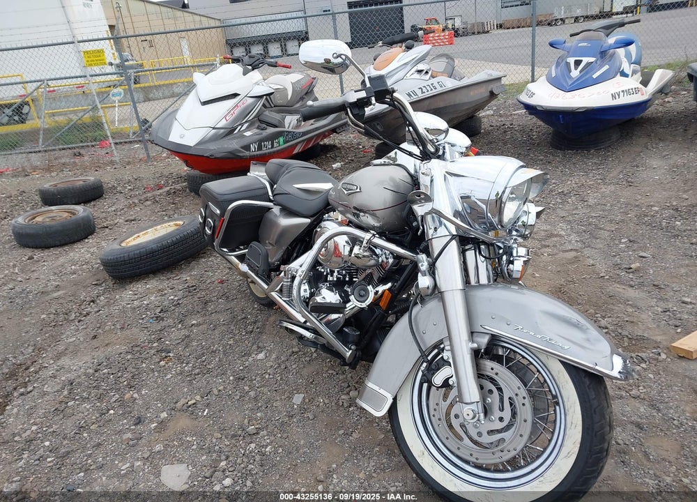 2007 HARLEY-DAVIDSON FLHRCI VIN: 1HD1FR4187Y722420