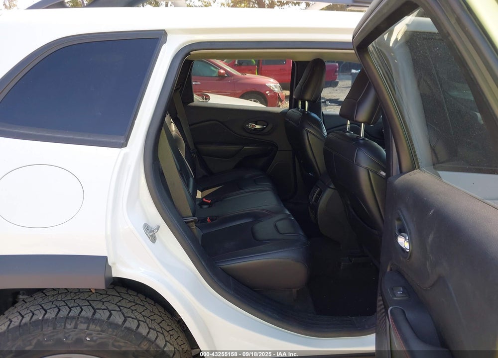 2019 JEEP CHEROKEE TRAILHAWK VIN: 1C4PJMBX3KD468040