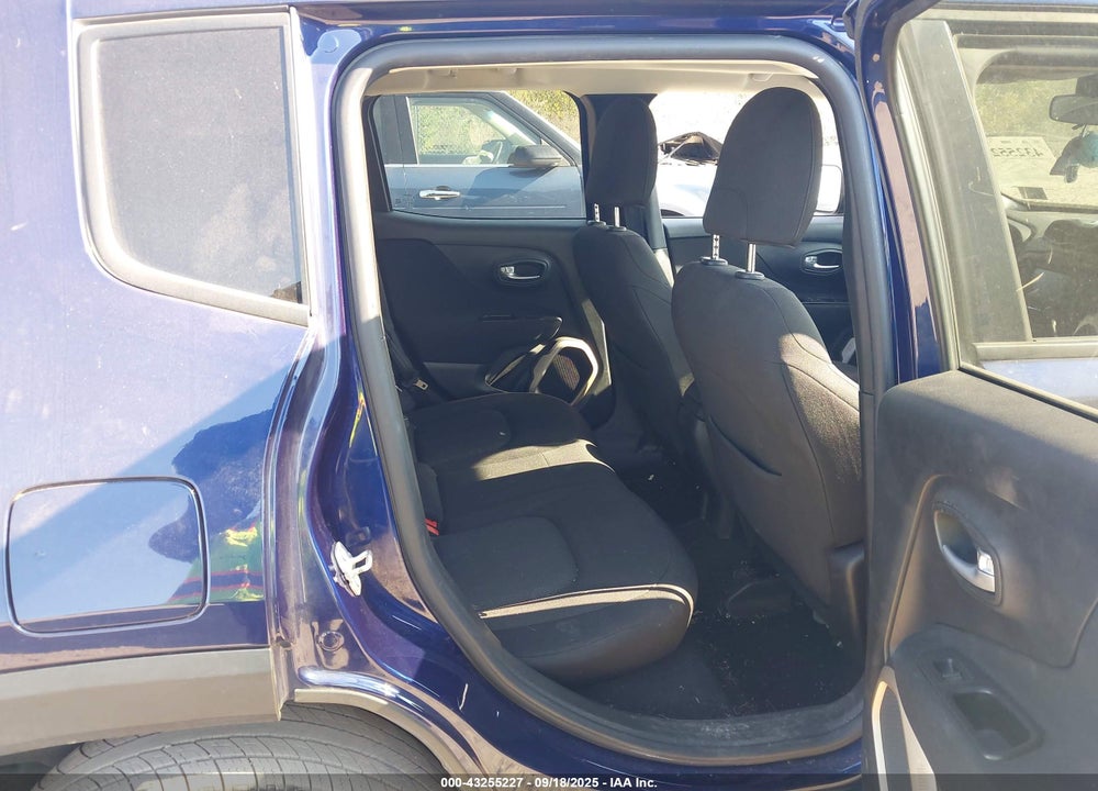 2016 JEEP RENEGADE VIN: ZACCJBBT4GPD98623
