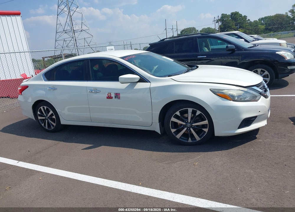 2016 NISSAN ALTIMA 3.5 SR VIN: 1N4BL3AP1GC269586