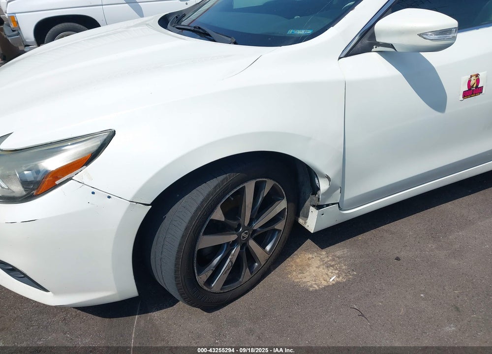 2016 NISSAN ALTIMA 3.5 SR VIN: 1N4BL3AP1GC269586