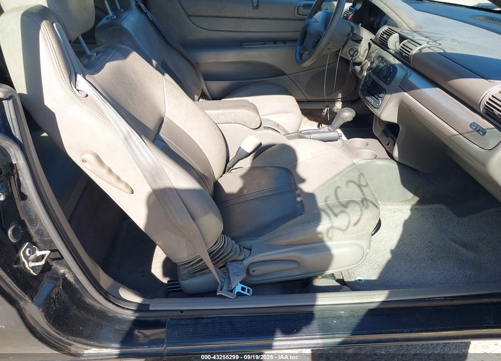 2002 CHRYSLER SEBRING GTC VIN: 1C3EL75R62N323783