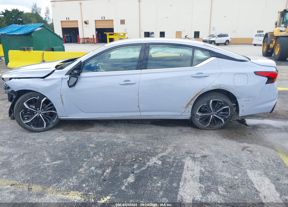 2024 NISSAN ALTIMA VIN: 1N4BL4CV3RN384425