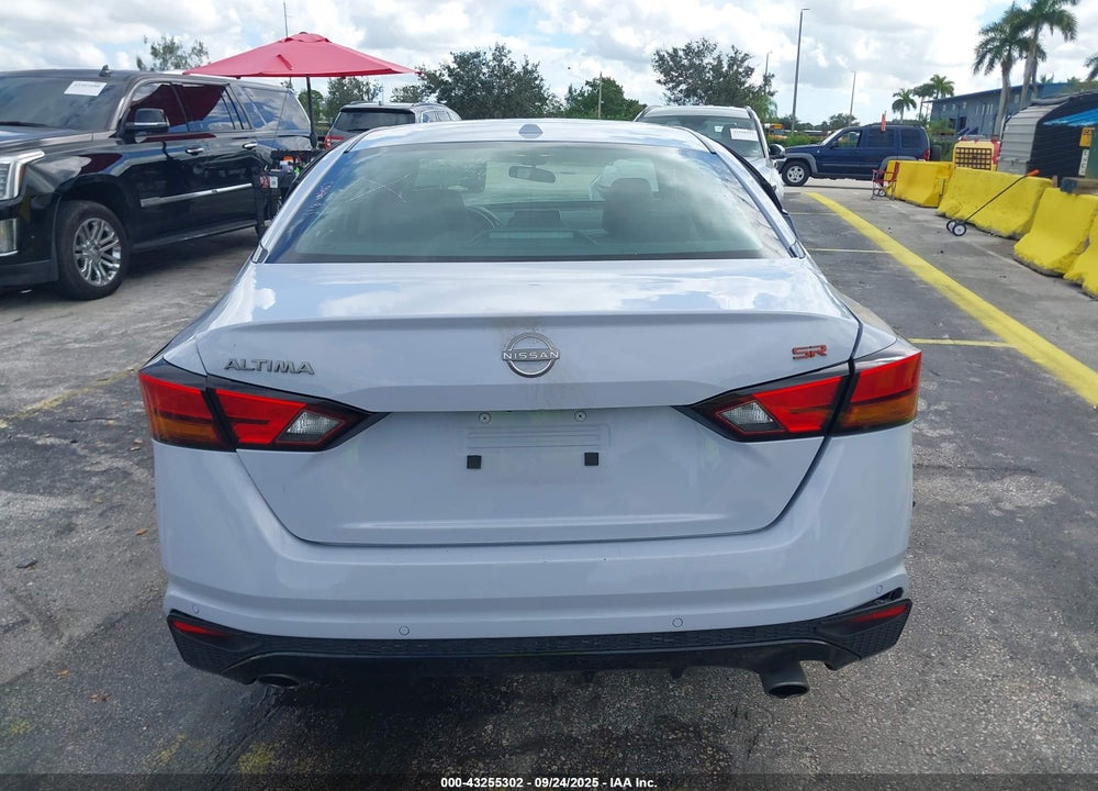 2024 NISSAN ALTIMA VIN: 1N4BL4CV3RN384425