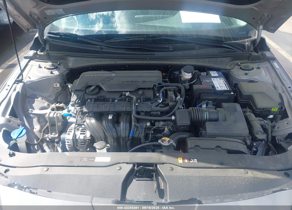 2025 HYUNDAI ELANTRA VIN: KMHLS4DG3SU935865