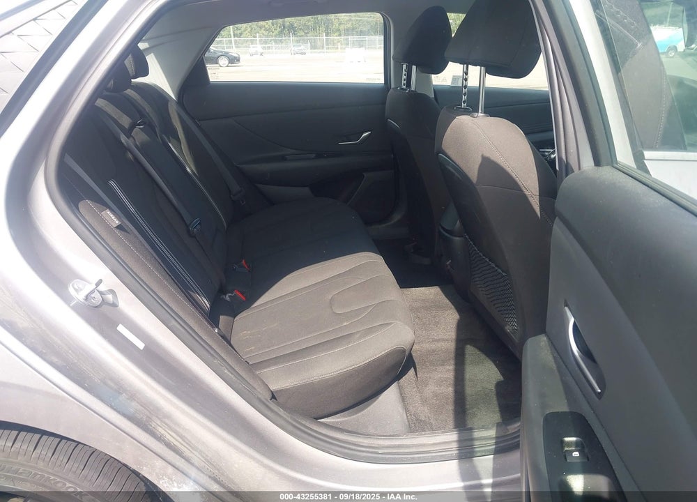 2025 HYUNDAI ELANTRA VIN: KMHLS4DG3SU935865