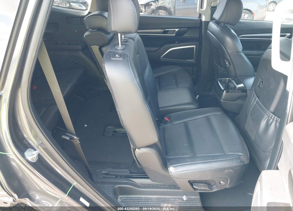 2022 KIA TELLURIDE VIN: 5XYP2DHCXNG249499