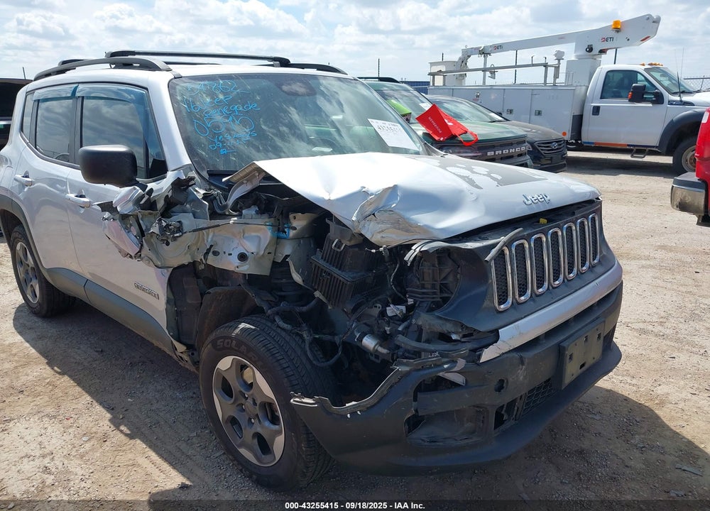 2016 JEEP RENEGADE VIN: ZACCJBAT9GPD60595