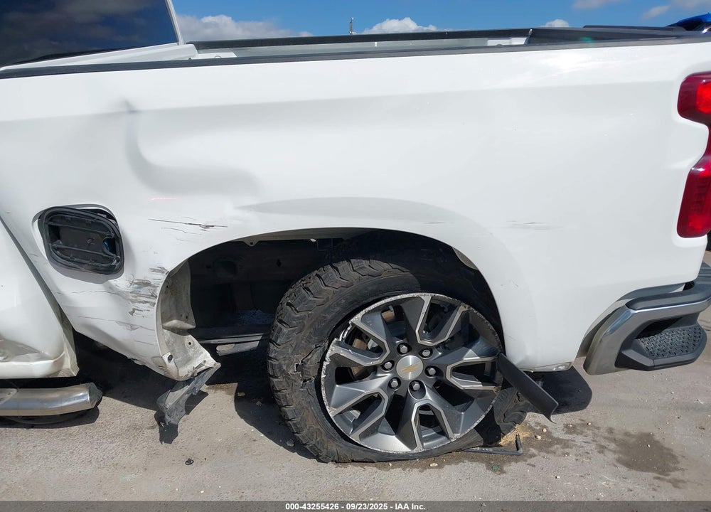 2023 CHEVROLET SILVERADO 1500 VIN: 1GCUDDE81PZ313818