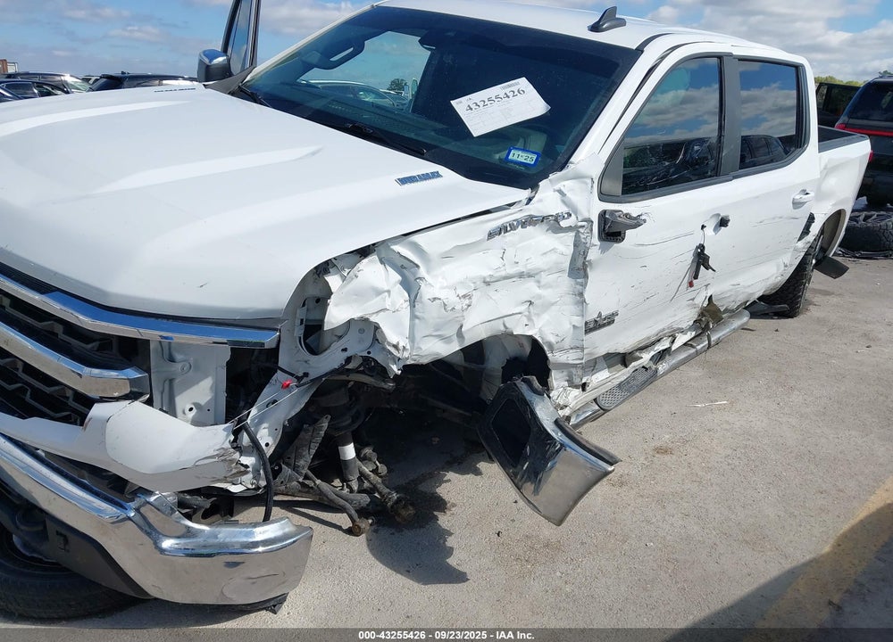 2023 CHEVROLET SILVERADO 1500 VIN: 1GCUDDE81PZ313818