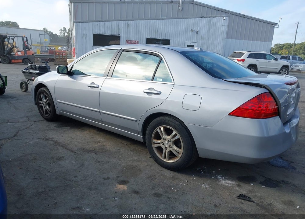 2007 HONDA ACCORD VIN: 1HGCM56827A077986