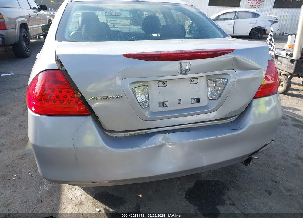 2007 HONDA ACCORD VIN: 1HGCM56827A077986