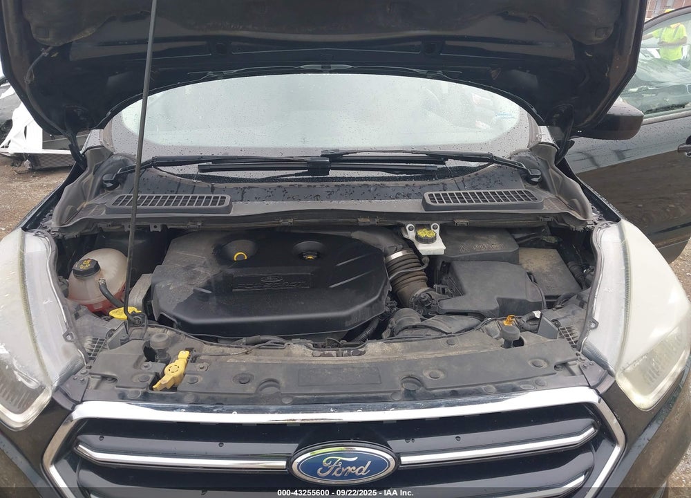 2017 FORD ESCAPE VIN: 1FMCU9G9XHUD22414
