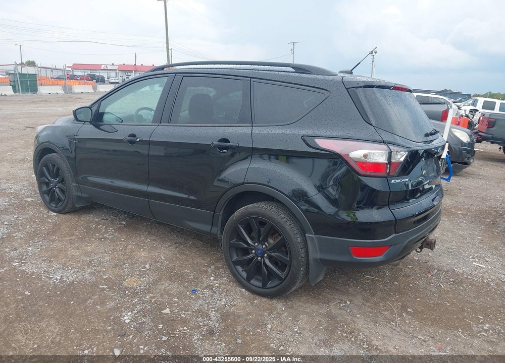 2017 FORD ESCAPE VIN: 1FMCU9G9XHUD22414