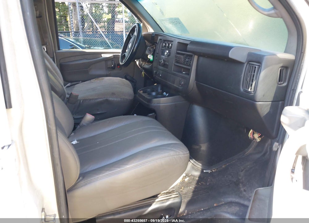 2011 CHEVROLET EXPRESS 2500 WORK VAN VIN: 1GCWGFCA7B1125751