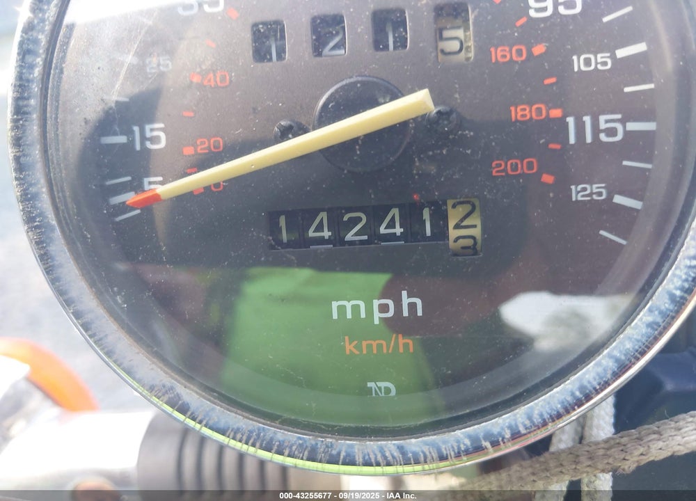 1985 HONDA VT700 C VIN: JH2RC190XFM101403