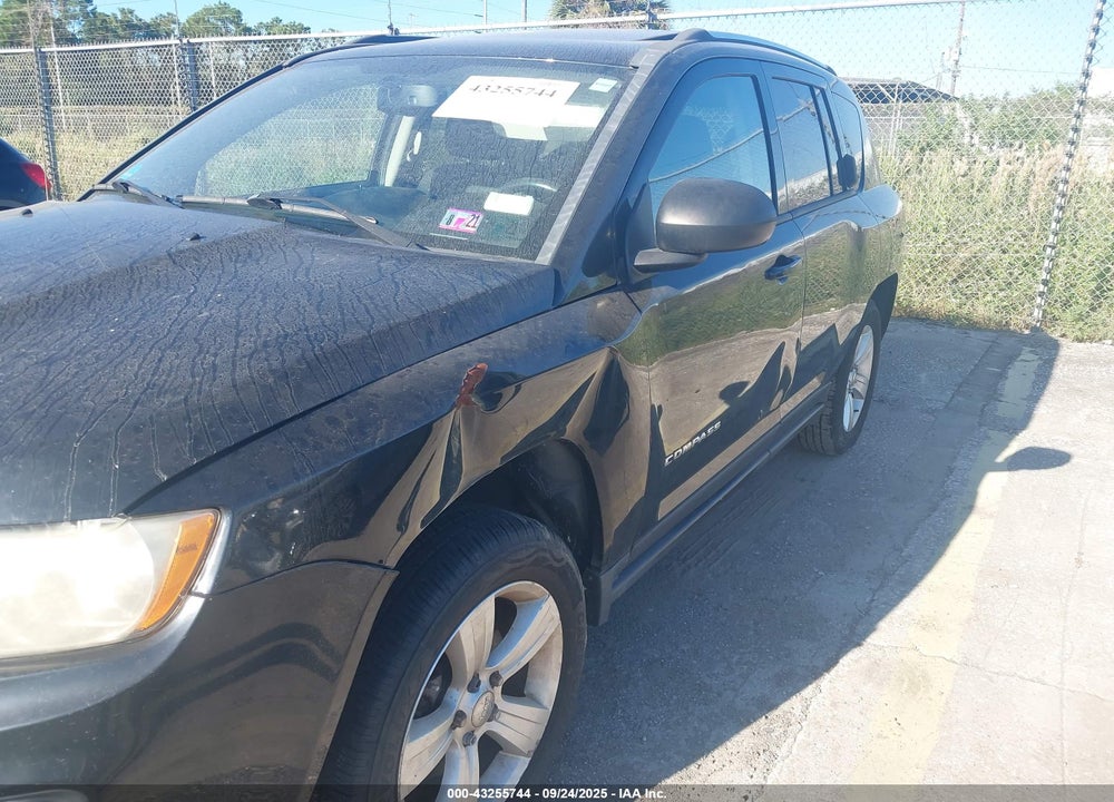 2013 JEEP COMPASS VIN: 1C4NJDEB8DD207450