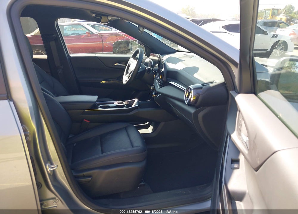 2026 CHEVROLET EQUINOX FWD LT VIN: 3GNAXHEGXTL161295