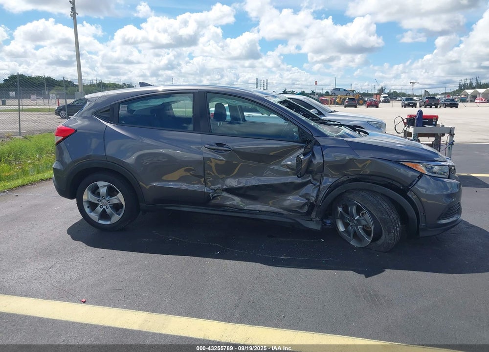 2019 HONDA HR-V VIN: 3CZRU5H34KG704945