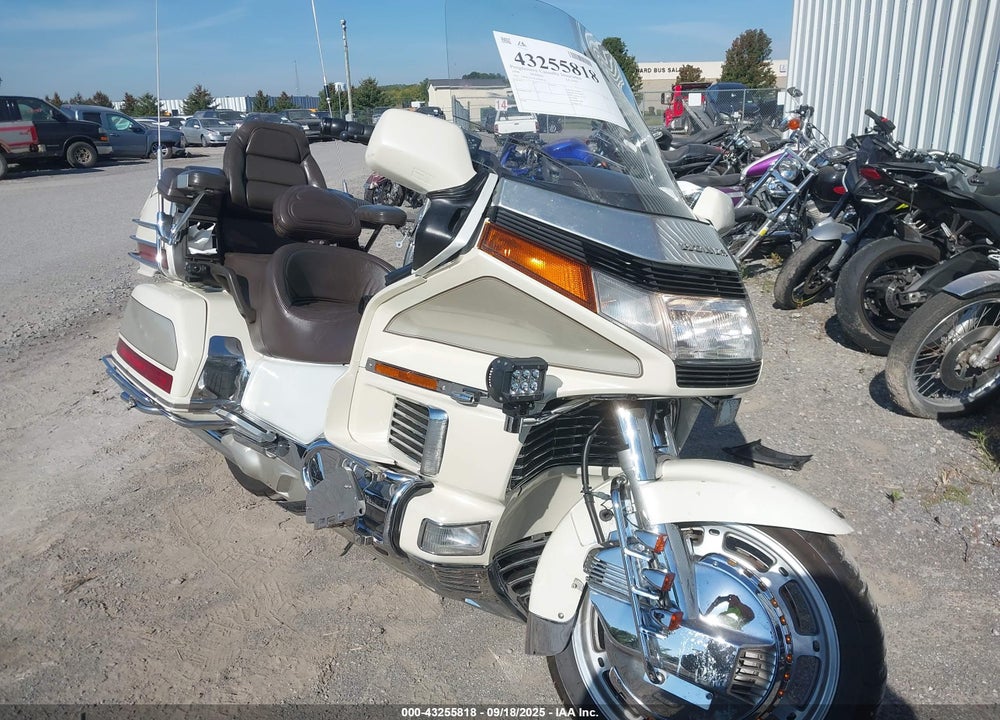 1990 HONDA GL1500 SE VIN: 1HFSC2233LA200118