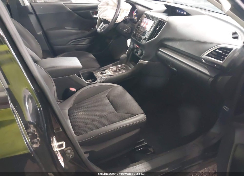 2019 SUBARU FORESTER VIN: JF2SKAEC1KH556724