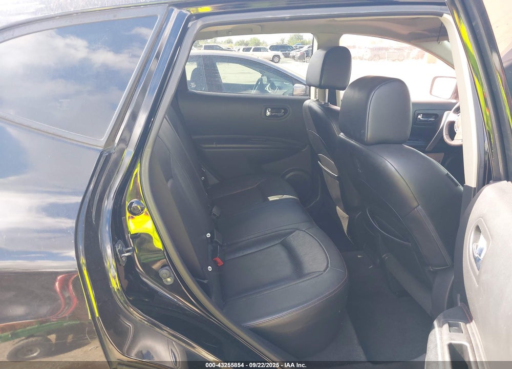 2013 NISSAN ROGUE VIN: JN8AS5MT9DW524156