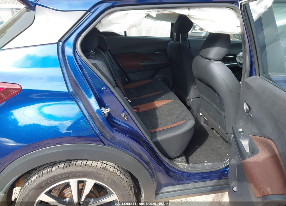 2020 NISSAN KICKS VIN: 3N1CP5DV4LL539677