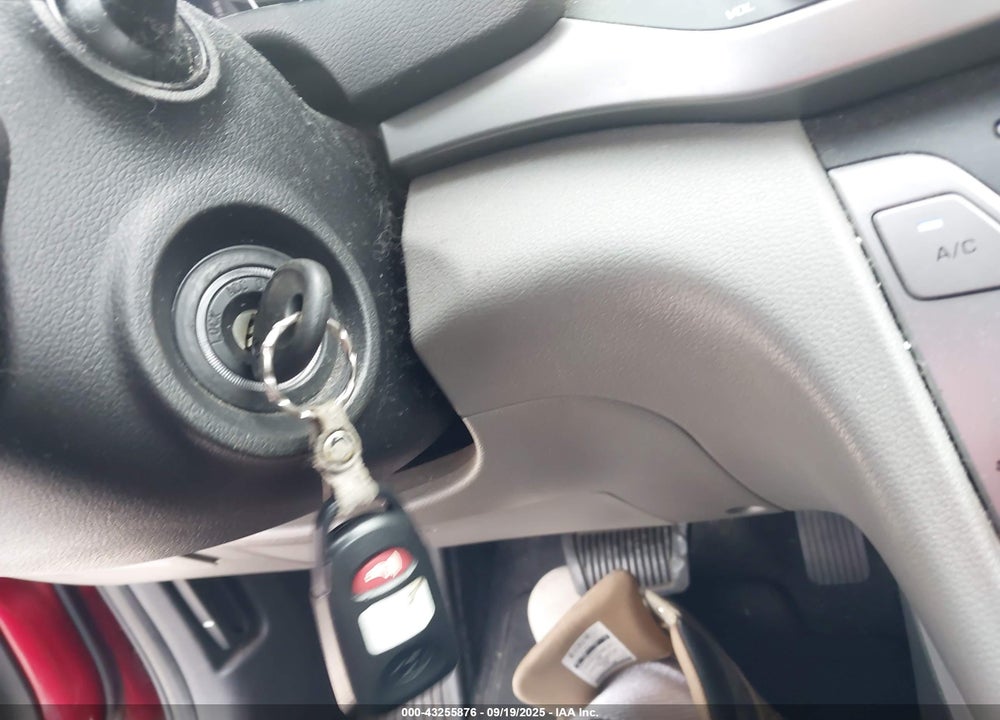 2017 HYUNDAI ELANTRA SE VIN: KMHD74LF2HU429063