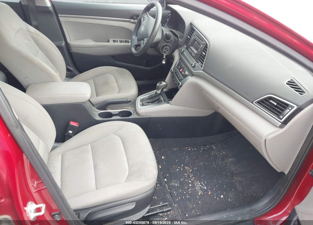 2017 HYUNDAI ELANTRA SE VIN: KMHD74LF2HU429063
