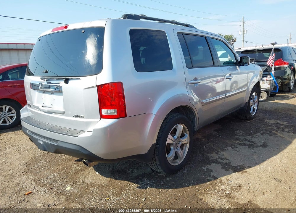 2013 HONDA PILOT EX VIN: 5FNYF4H47DB055746