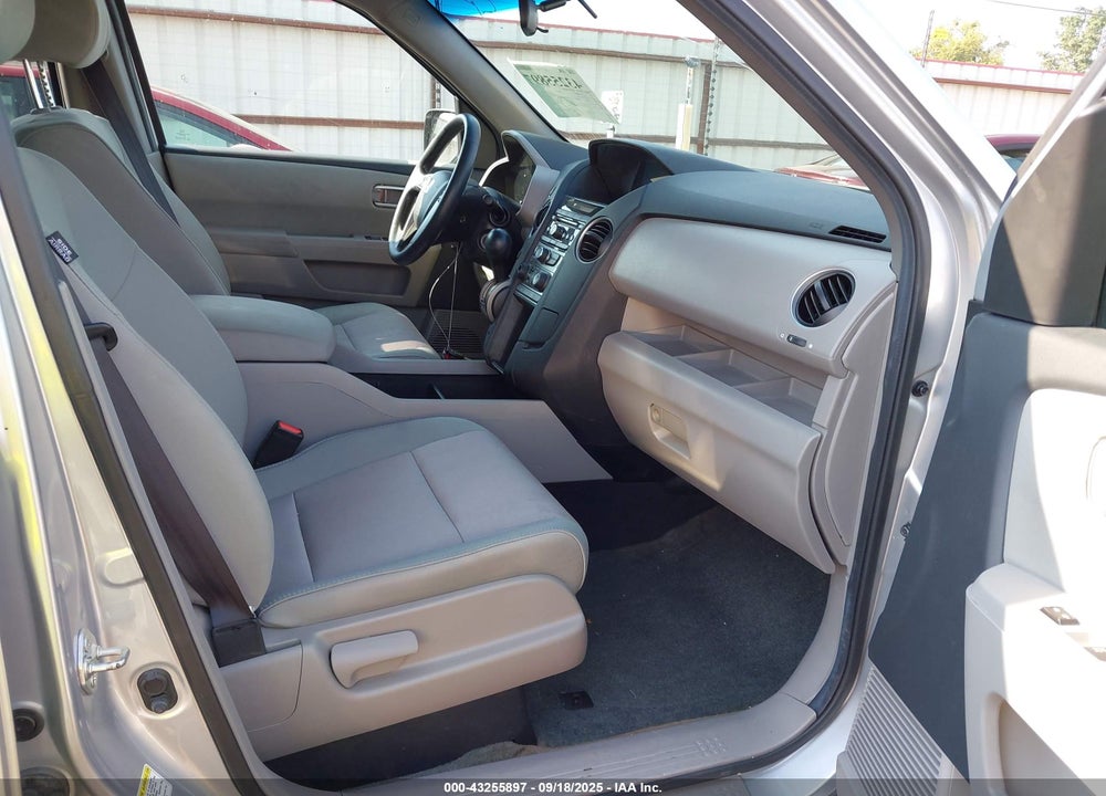 2013 HONDA PILOT EX VIN: 5FNYF4H47DB055746