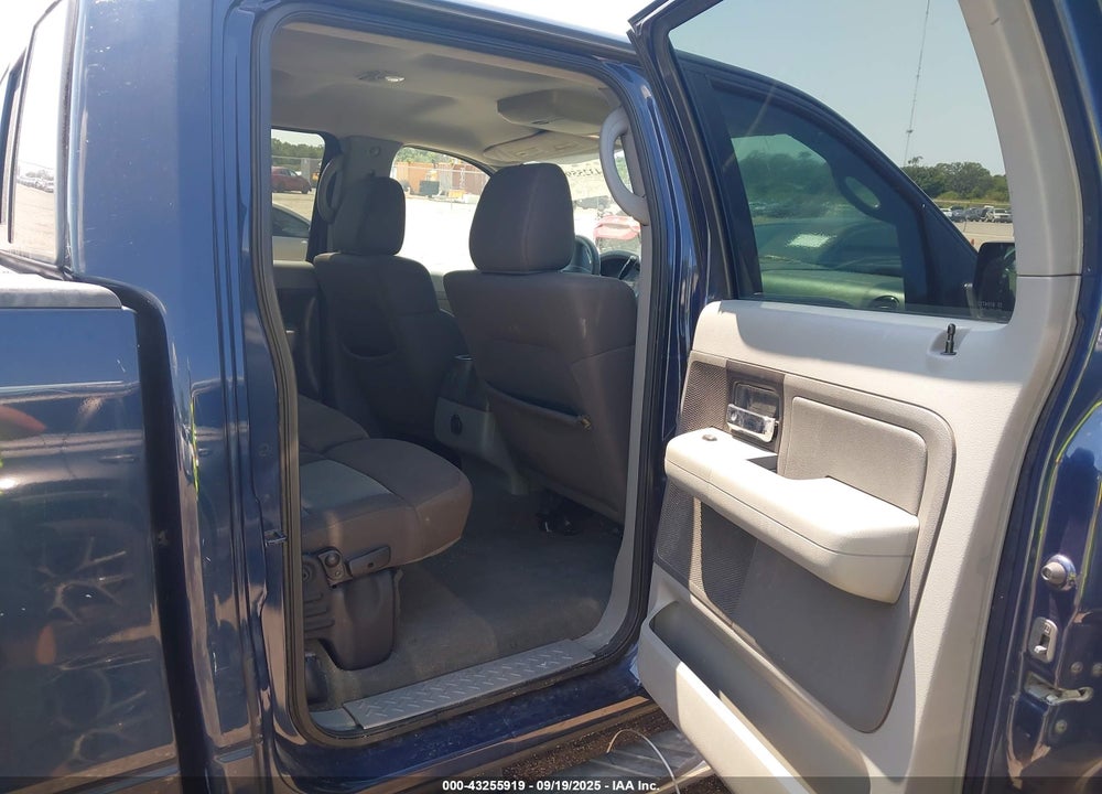 2005 FORD F-150 LARIAT/XLT VIN: 1FTPW12565KD33066