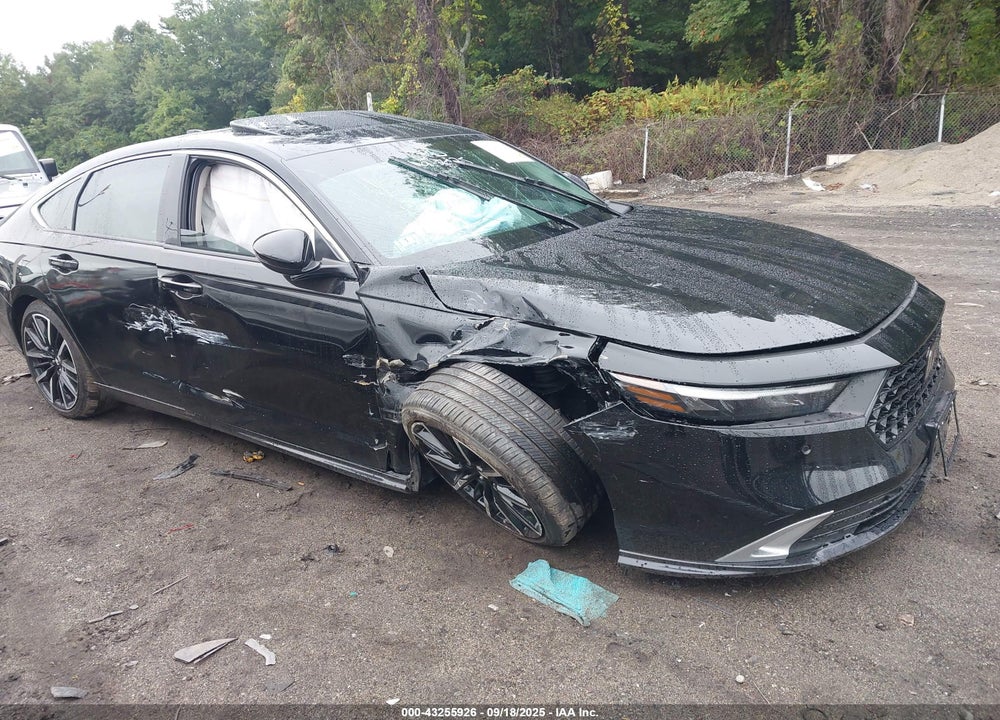 2025 HONDA ACCORD HYBRID TOURING VIN: 1HGCY2F83SA010387