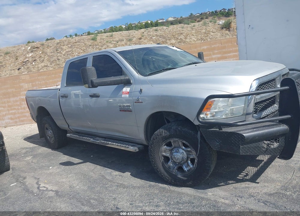 2018 RAM 2500 VIN: 3C6UR5CL6JG315349