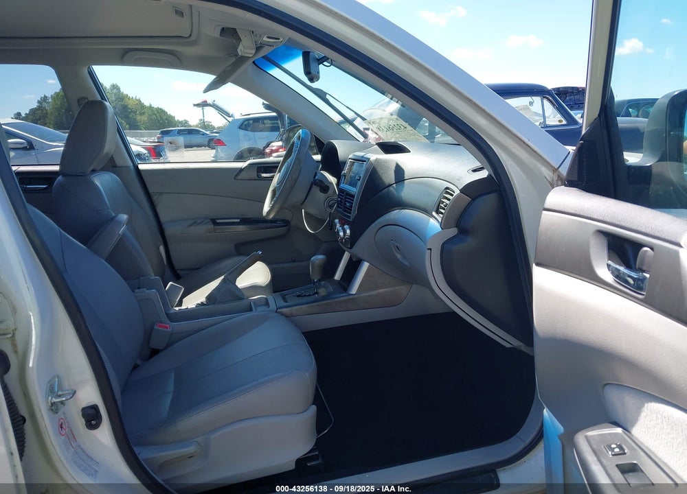 2011 SUBARU FORESTER VIN: JF2SHAFC7BH717834