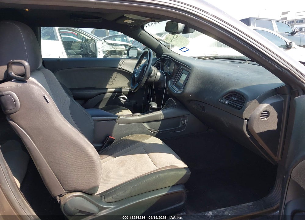 2015 DODGE CHALLENGER VIN: 2C3CDZAT6FH865448