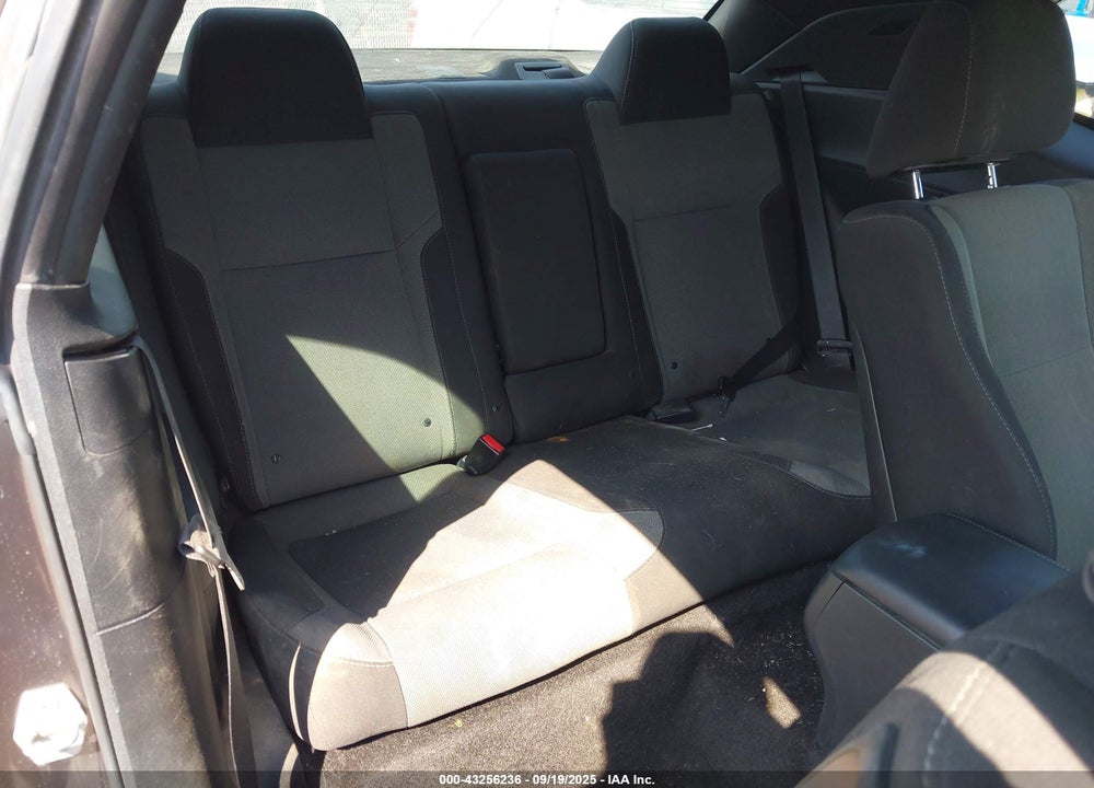 2015 DODGE CHALLENGER VIN: 2C3CDZAT6FH865448