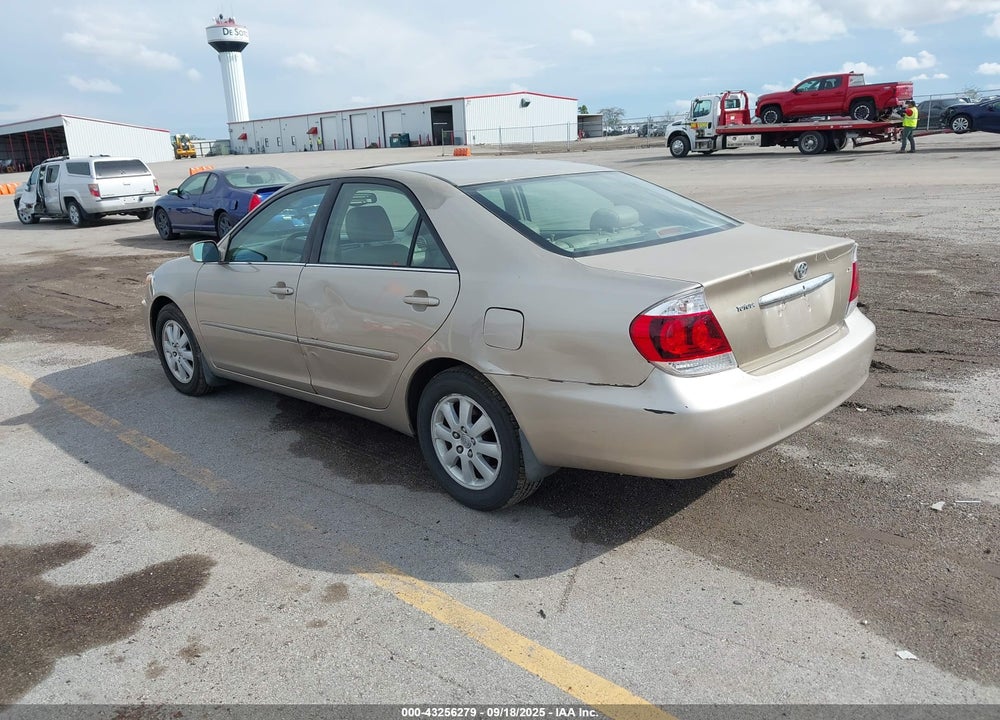 2004 TOYOTA CAMRY XLE V6 VIN: 4T1BF30K74U080174
