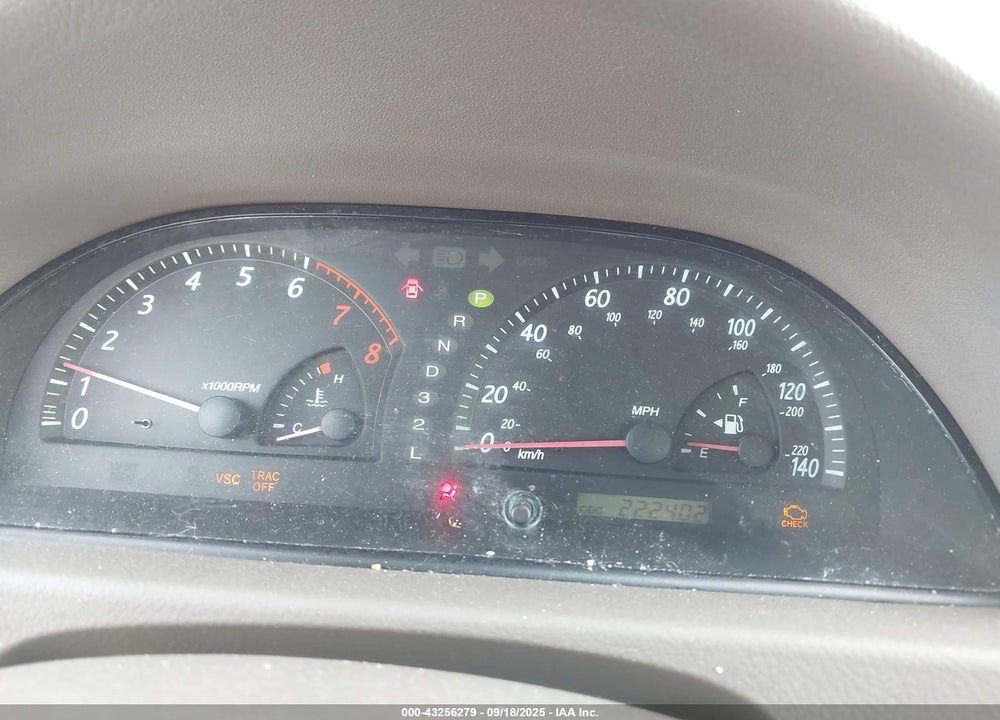 2004 TOYOTA CAMRY XLE V6 VIN: 4T1BF30K74U080174