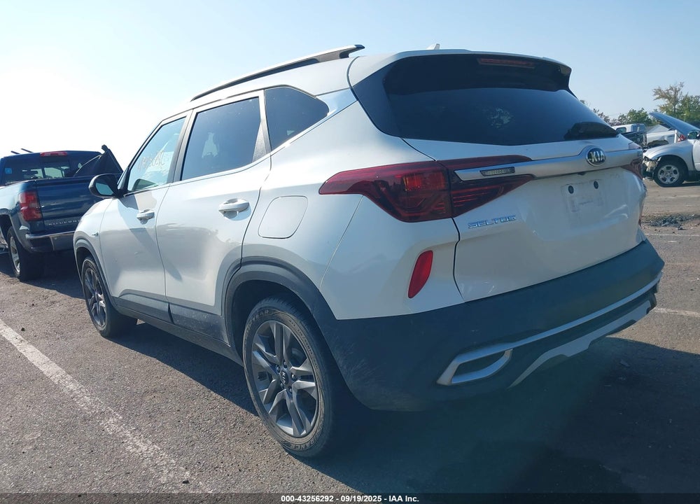 2021 KIA SELTOS S VIN: KNDEUCAA4M7074845