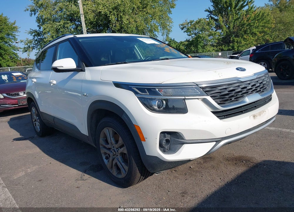 2021 KIA SELTOS S VIN: KNDEUCAA4M7074845