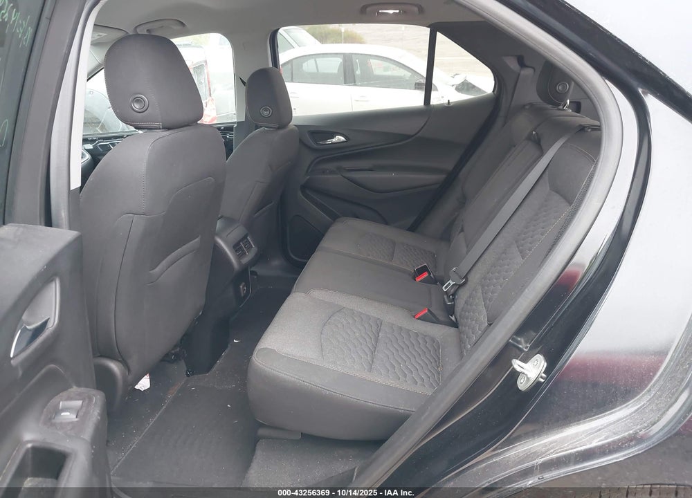 2020 CHEVROLET EQUINOX VIN: 2GNAXKEV4L6143682