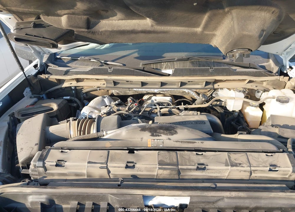 2025 CHEVROLET SILVERADO 2500HD 4WD LONG BED LT VIN: 1GC1KNEY1SF290100