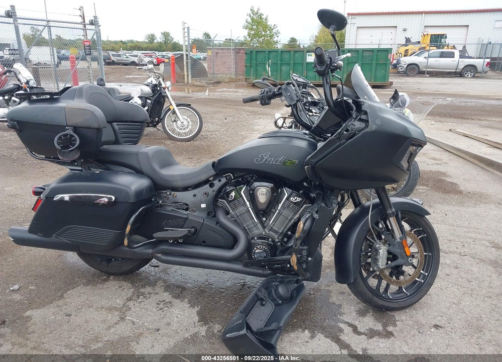 2022 INDIAN MOTORCYCLE CO. PURSUIT DARK HORSE VIN: 56KLDDRR9N3410841