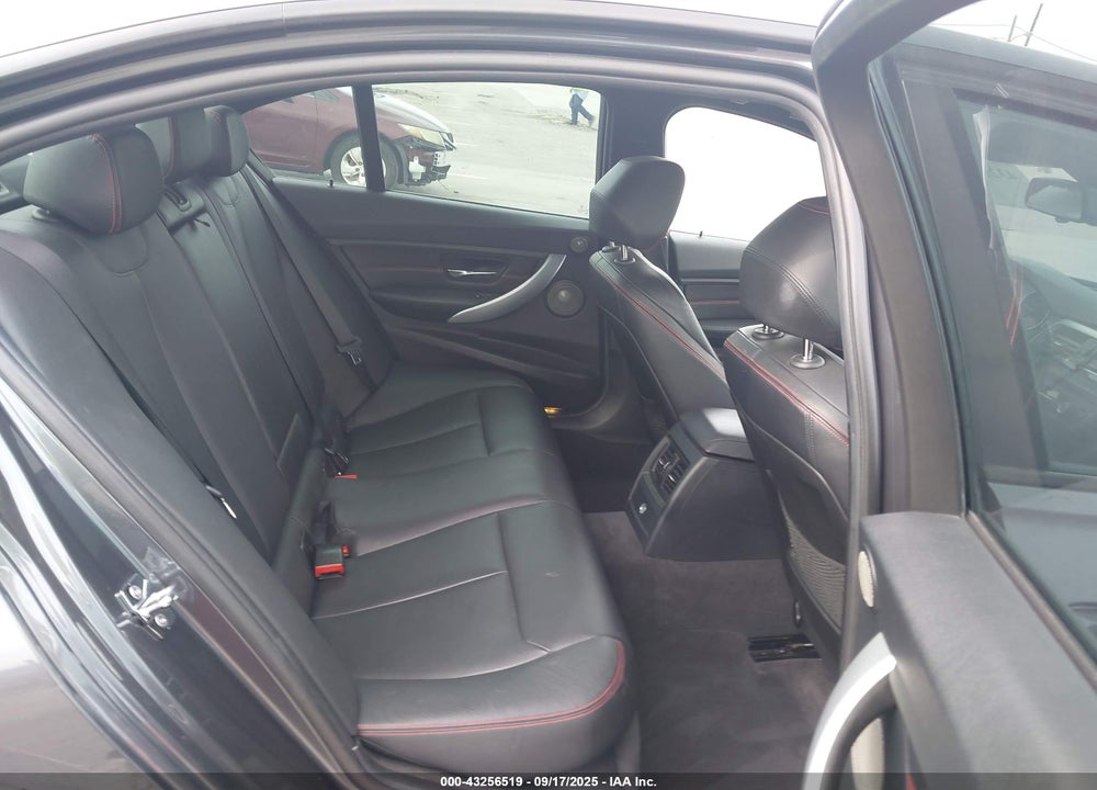 2012 BMW 3 SERIES VIN: WBA3A5C50CF340150
