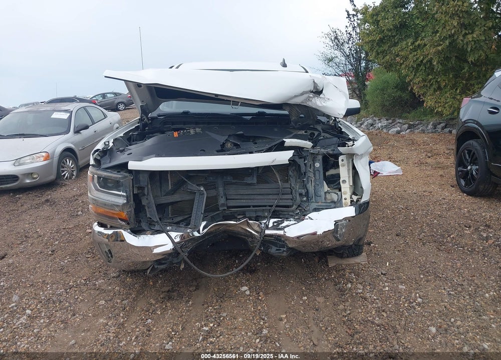 2018 CHEVROLET SILVERADO 1500 2LT VIN: 3GCUKRECXJG240057