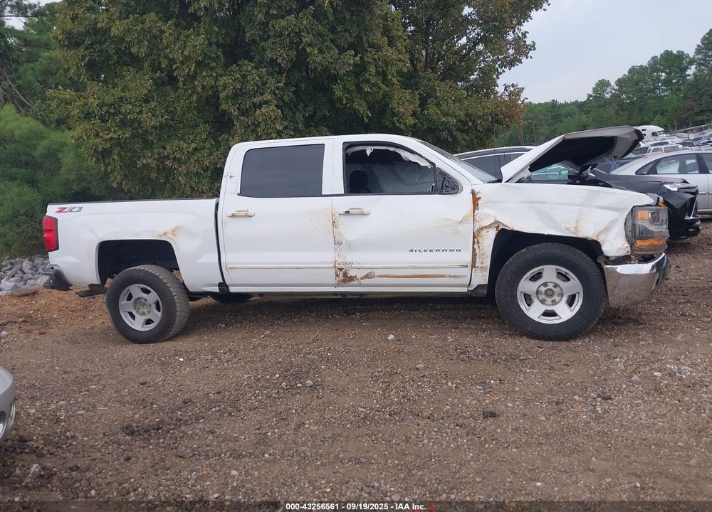 2018 CHEVROLET SILVERADO 1500 2LT VIN: 3GCUKRECXJG240057