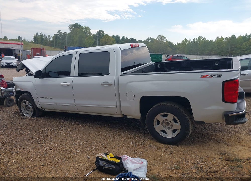 2018 CHEVROLET SILVERADO 1500 2LT VIN: 3GCUKRECXJG240057