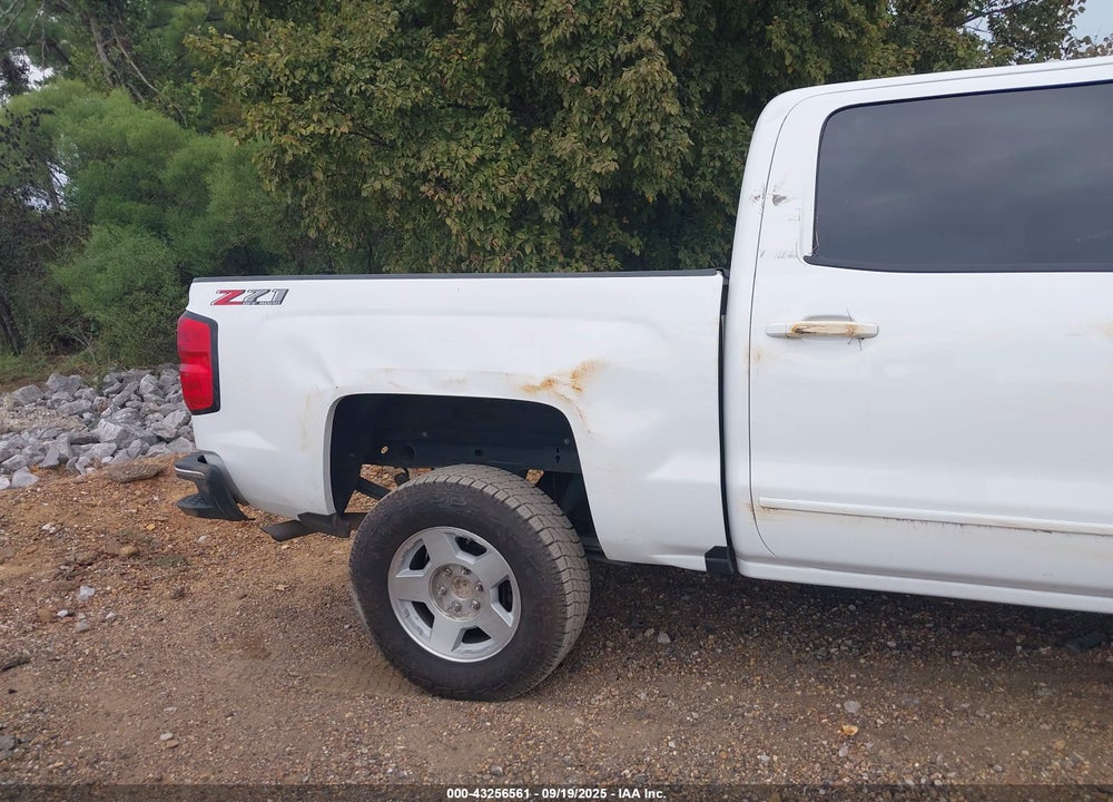 2018 CHEVROLET SILVERADO 1500 2LT VIN: 3GCUKRECXJG240057