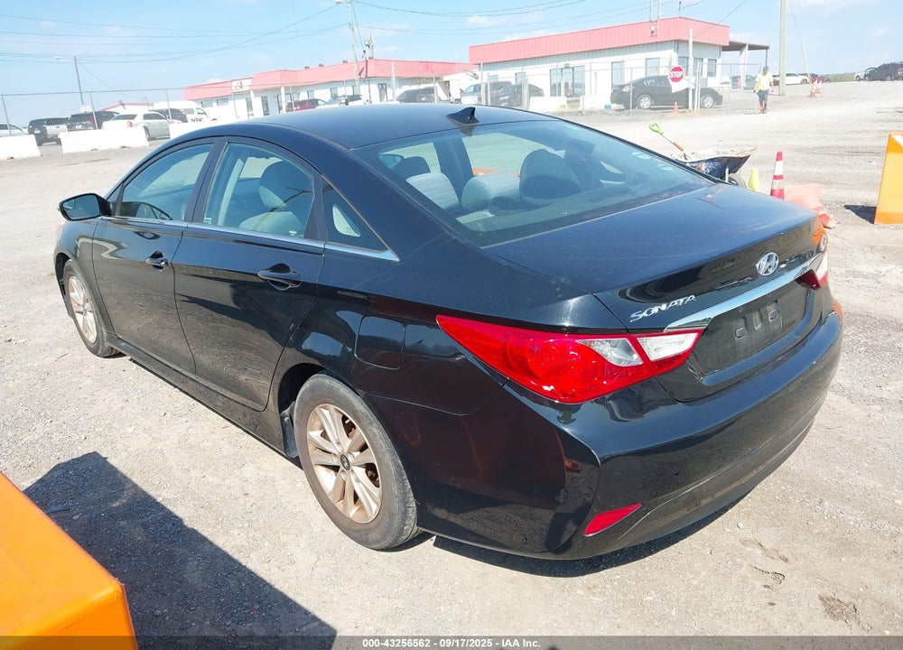 2014 HYUNDAI SONATA VIN: 5NPEB4AC0EH895144